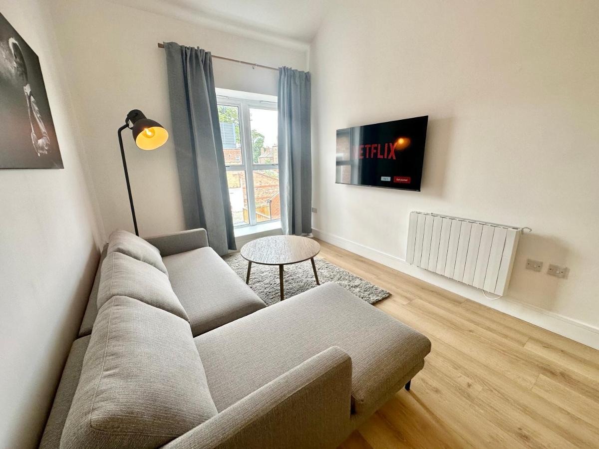 Fountain Apartment No 2 With Free Parking York Exteriör bild